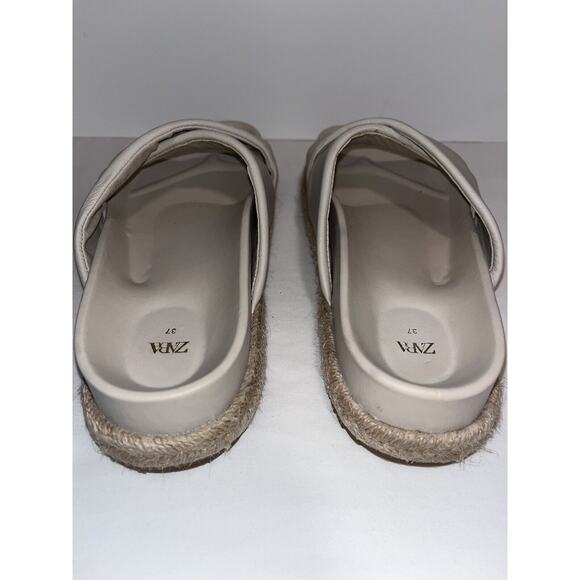 Zara 6.5 Taupe Cross Slide Sandals - Picture 5 of 7